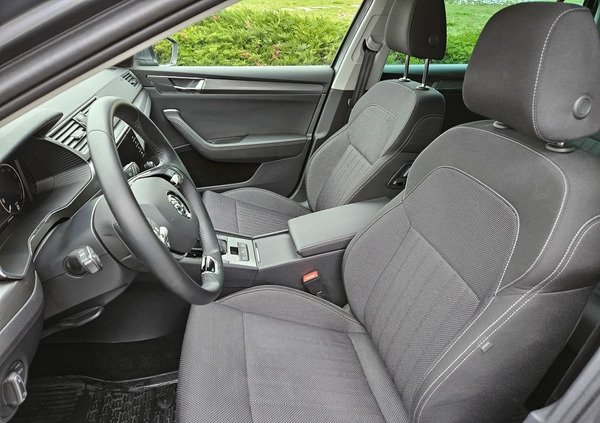 Skoda Superb cena 177900 przebieg: 27000, rok produkcji 2023 z Miastko małe 562